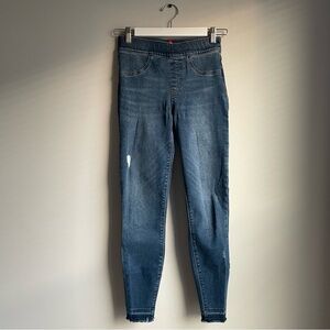 SPANX High Waisted Distressed Size Small Stretch Skinny Jeans